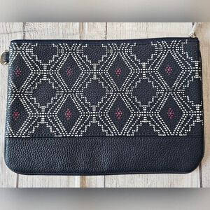 Thirty One Rubie Mini - Navy Dotted Geo Pebble Zip Pouch New Condition